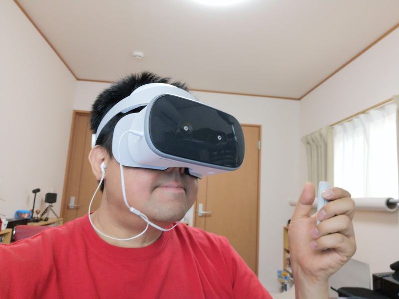 Mirage Solo自体の装着感は良好。ただしイヤフォンのケーブルがわずかに短いため、頬に当たりやすいのが気になった