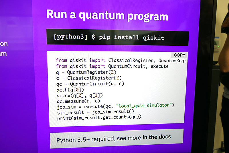 Pythonを拡張した言語で扱うことができる