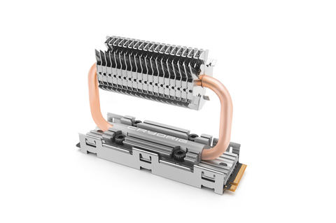 CRYORIG、初のヒートパイプを採用したM.2 SSD用ヒートシンク「Frostbit