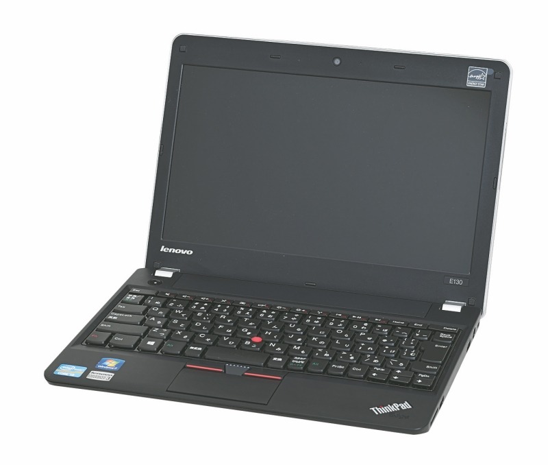 ThinkPad Edge E130のスペック<br>CPU：Intel Core i3-3227U（1.9GHz）<br>マザーボード：Intel HM77チップセット搭載<br>メモリ：PC3-12800 DDR3 SO-DIMM 4GB×1<br>ビデオカード：CPU内蔵（Intel HD Graphics 4000）<br>HDD：東芝 MQ01ABF032（Serial ATA 3.0、320GB）<br>無線LAN：IEEE802.11b/g/n<br>ディスプレイ：11.6型（1,366×768ドット）