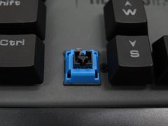 美品、快適i7、メモリ8G、光るキーボード、高速SSD、イラレ&オフィス2021 Hothotレビュー】大人のゲーマー向け？自動車部品メーカー発の高級