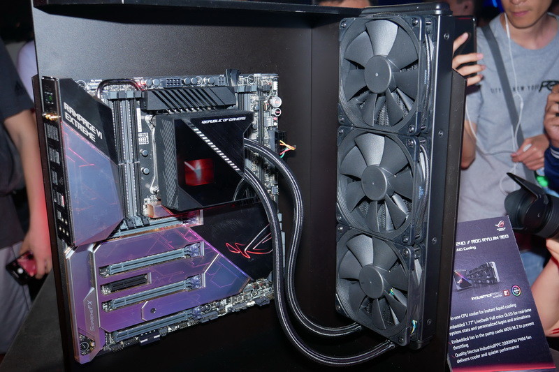 360mmラジエータ採用の「ROG Ryujin 360」