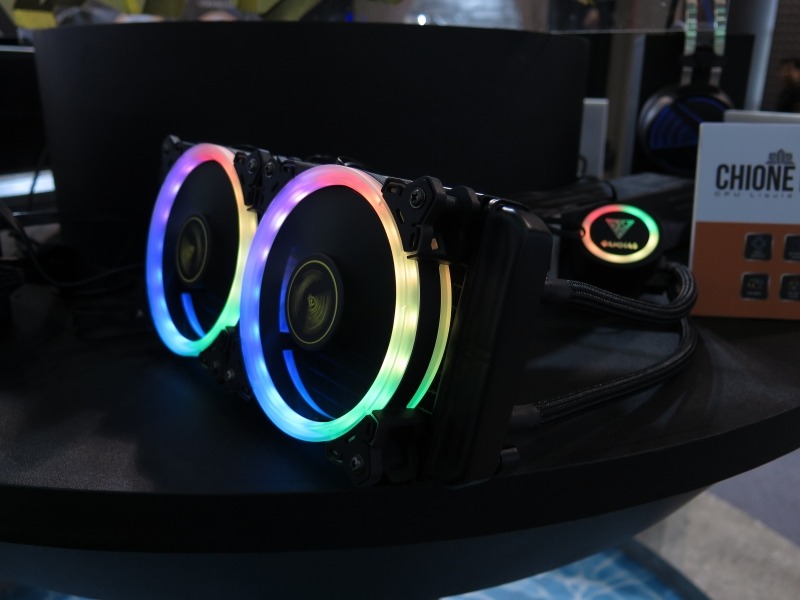 簡易水冷CPUクーラー