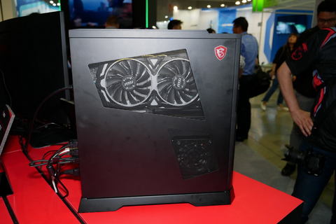 MSI、アスペクト比32:9の超ワイドゲーミングディスプレイや小型