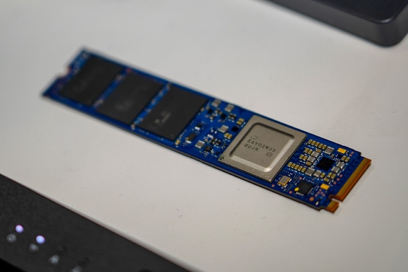 Intel Optane Memory 905PのM.2版、380GB