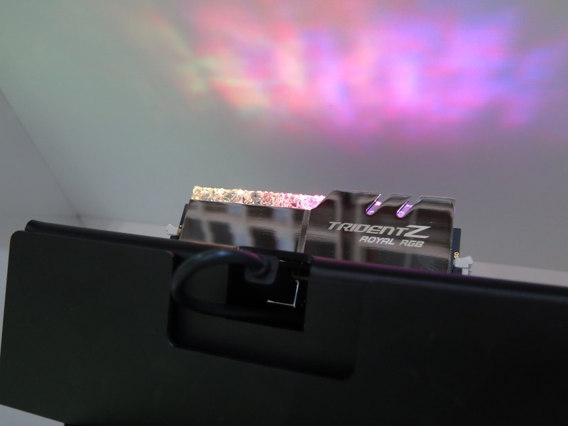 刻々と変化するLEDで、幻想的なイルミネーションを楽しめる