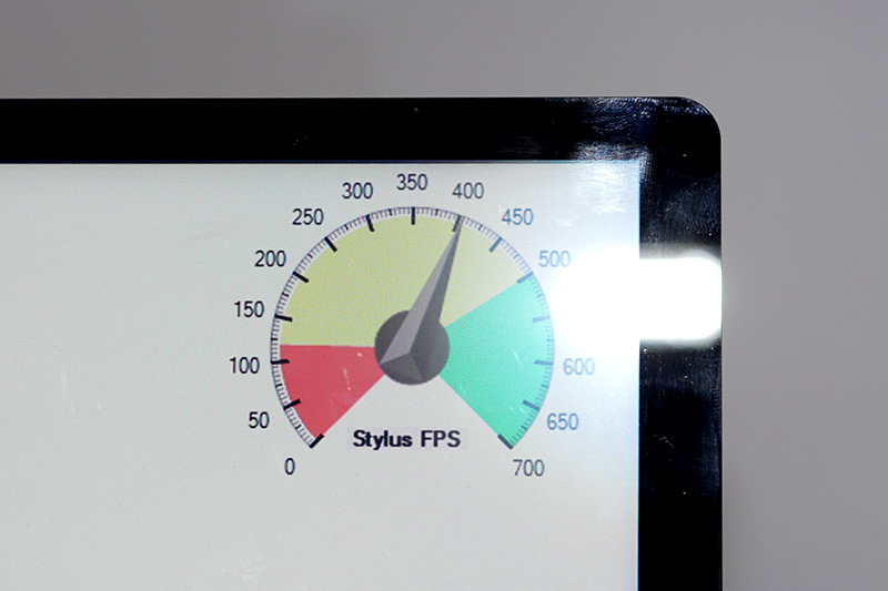 USI方式では400fpsで、軌跡がほとんど線になっていた。