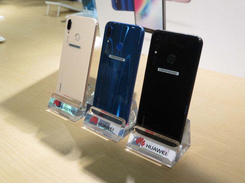 3種類の本体色が用意される