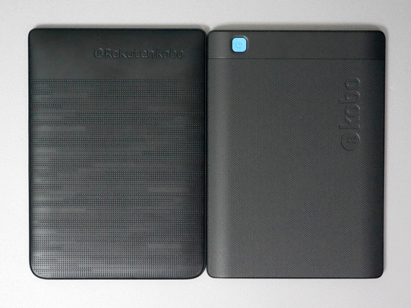 背面。シリーズ共通の意匠だった左上の電源ボタンは底面へと移動し、背面から姿を消した