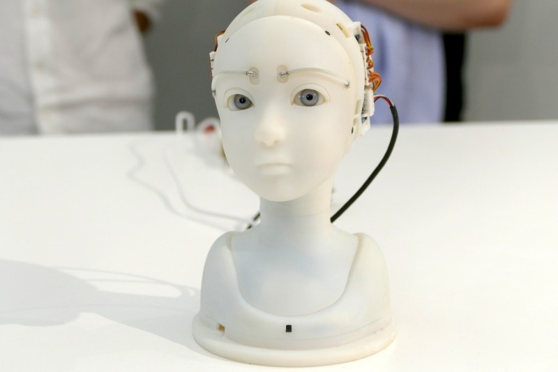 「SEER」のさまざまな表情