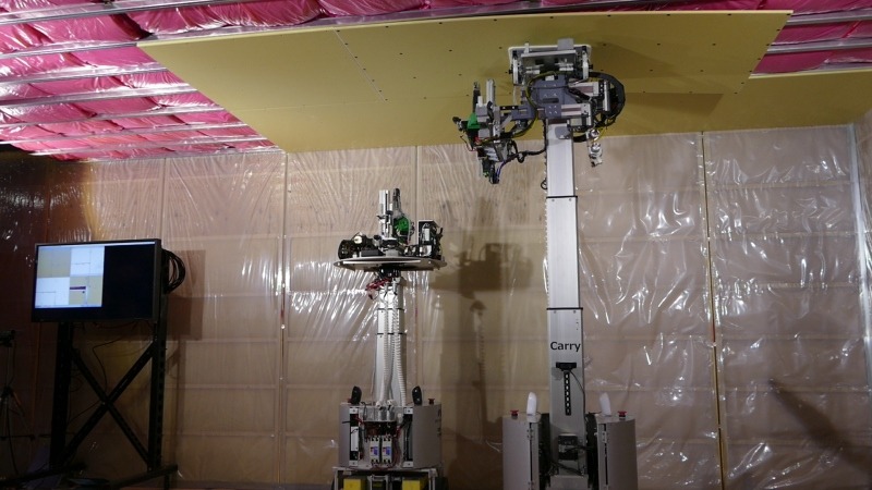 位置が決まったら仮打ちして固定する