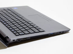 西川和久の不定期コラム】Gemini Lake搭載の14型ノート、マウス