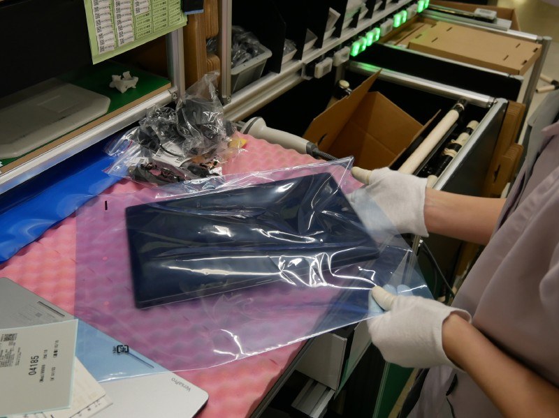 梱包工程の様子