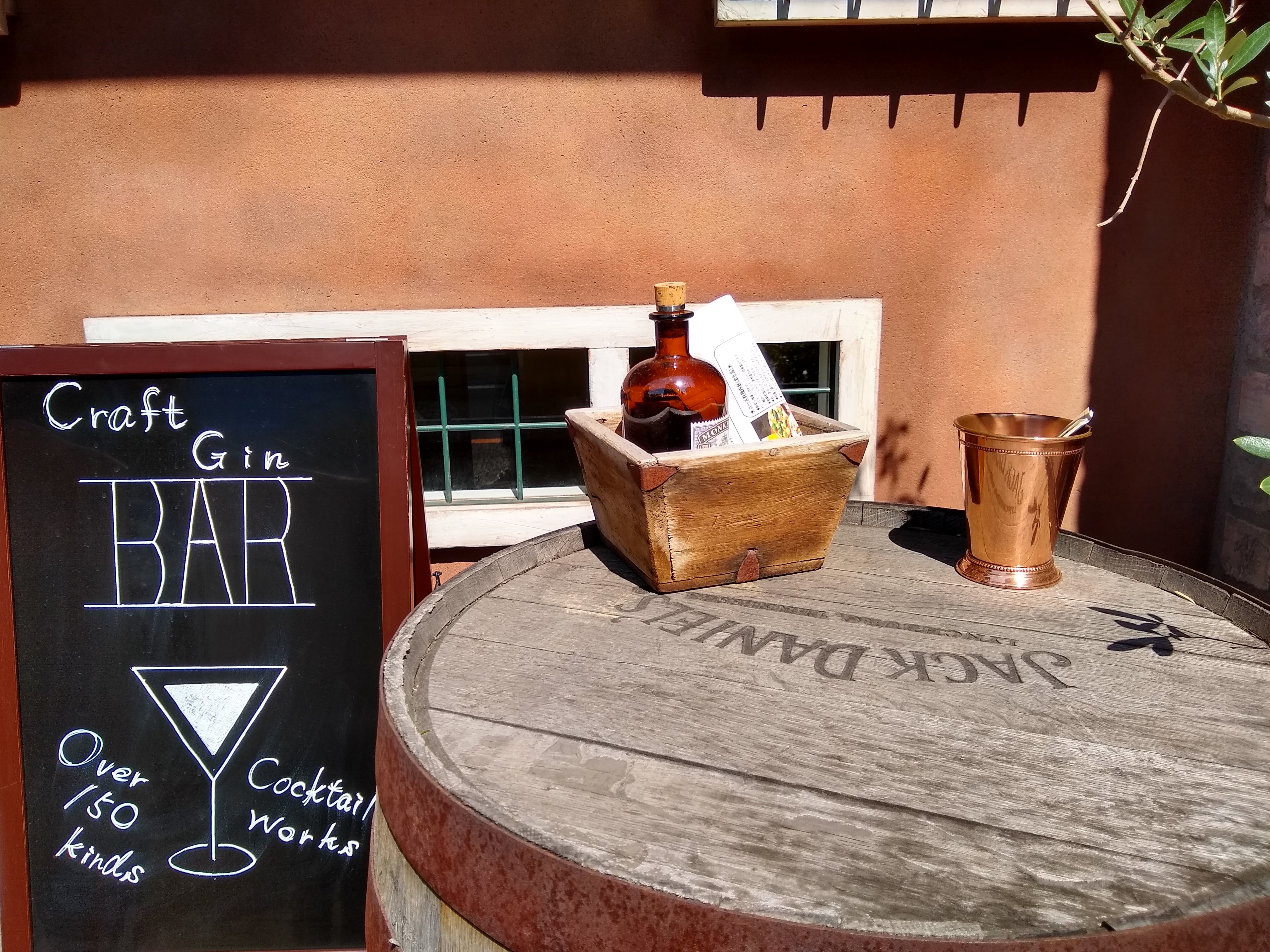 さほど輝度差がないシーンでもHDRがオンになってしまった。パープルフリンジが若干気になる