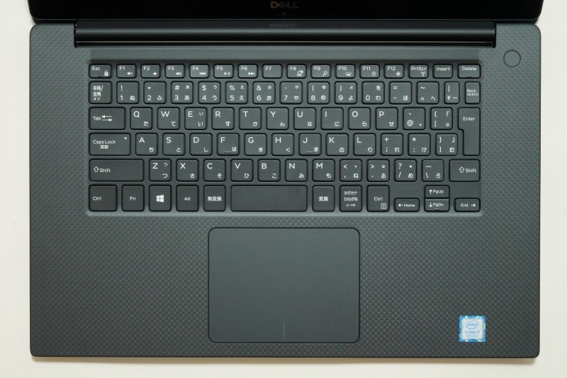 標準キーボードは日本語仕様。カスタマイズで「US/インターナショナル」仕様も選択可能