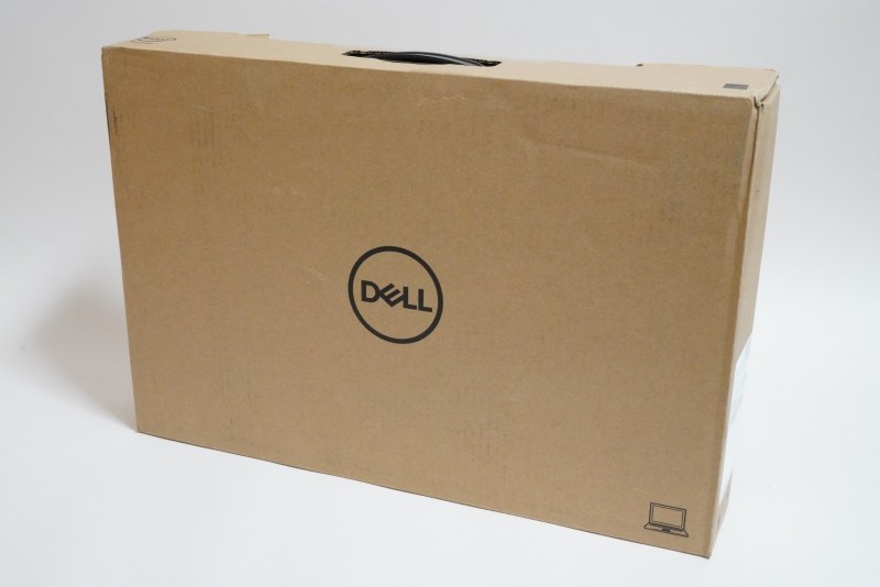 外箱のサイズは486×85×330mm(同)