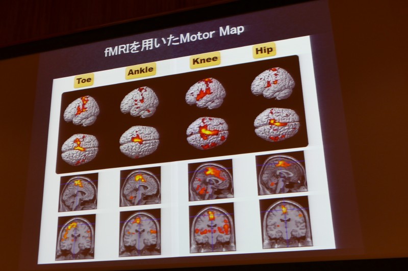 手指を操作する部位も足指操作に用いられていることがわかった