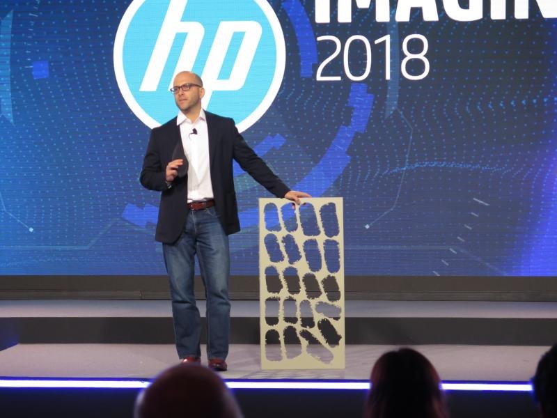 靴のインソールを製造する企業では、3Dプリンタによって破棄するプラスチックを大幅に削減できたという