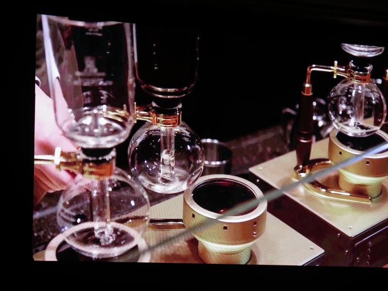 リザーブ ロースタリー上海の内部