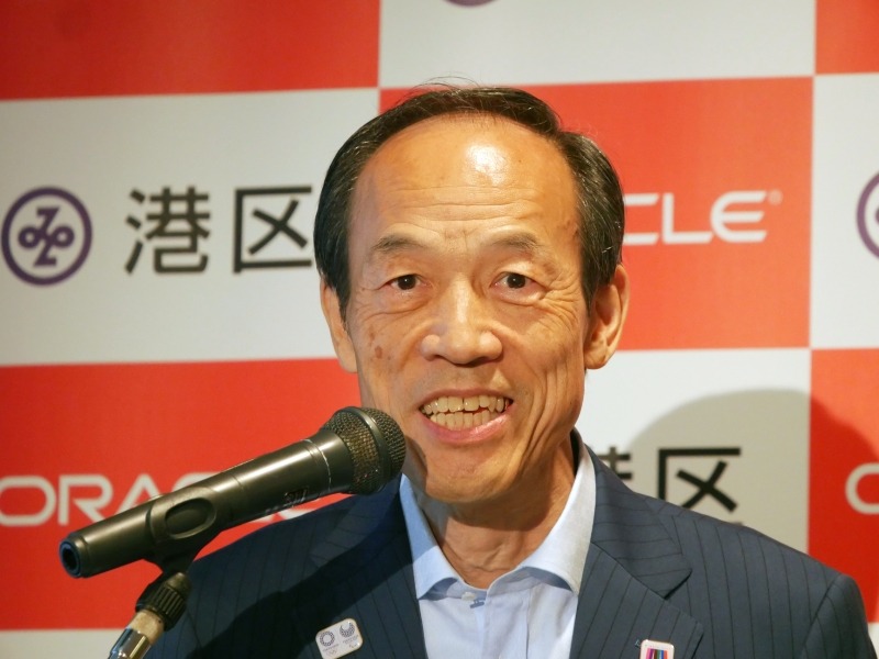 東京都港区の武井雅昭区長