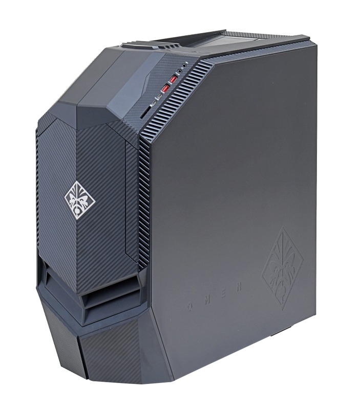 CPU：Intel Core i7-8700K（3.7GHz）●メモリ：32GB（PC4-19200）●ビデオカード：NVIDIA GeForce GTX 1080 Ti搭載カード（GDDR5X 11GB）●ストレージ：512GB SSD［M.2（PCI Express 3.0 x4）、NVMe）、2TB HDD（Serial ATA 3.0）●光学ドライブ：DVDスーパーマルチ●前面インターフェース：USB 3.1×2、USB 3.0（Type-C）×2、マイク×1、ヘッドホン×1、SDメモリーカード×1●背面インターフェース：USB 3.0×4、USB 2.0×2、DisplayPort×3、HDMI×1、S/P DIF OUT（光角型）×1、サウンド入出力×3●LAN：1000BASE-T●無線LAN：IEEE802.11a/ac/b/g/n●OS：Windows 10 Home 64bit版●そのほか：Bluetooth v4.2●サイズ（W×D×H）：約190×482×457mm●重量：約14kg