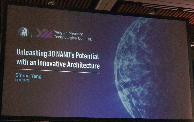 YMTCによる基調講演のタイトルスライド。講演者はYMTCのCEO(最高経営責任者)をつとめるSimon Yang氏