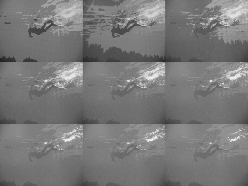 コントラスト調整は9段階で行なえる。引いて撮影しているため3枚目以降の差異がわかりにくいが、文字色の区別をつけたい場合などに役に立つ