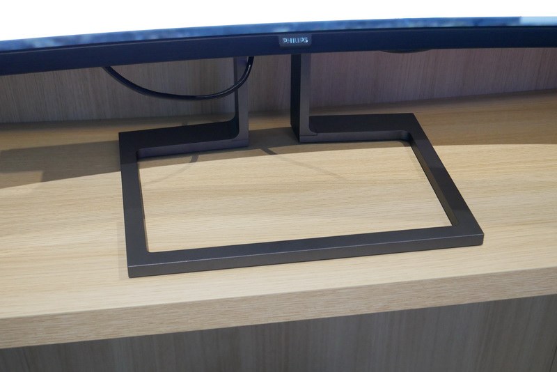 スタンドは角形