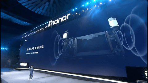 Huawei、7.12型ディスプレイ搭載スマートフォン「honor 8X Max」 - PC