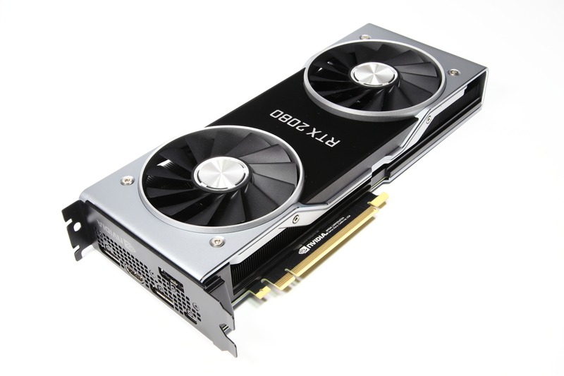 GeForce RTX 2080 Founders Edition。見た目はGeForce RTX 2080 Tiとほとんど変わらない