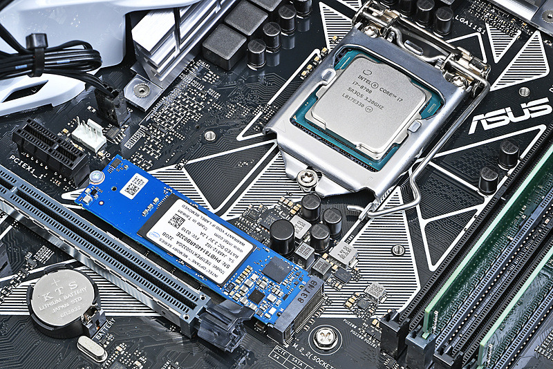 キャッシュとして働くことでHDDをSSD並みに高速化するIntel Optane Memory。大容量SSDも安くなってきましたが、近年はデータやゲームも大型化。500GBや1TBでは足りないという方も多いはず。そんなとき、SSDとHDD+Optane Memoryというデュアルドライブ構成にすればPCのコスパが大幅にアップするのです