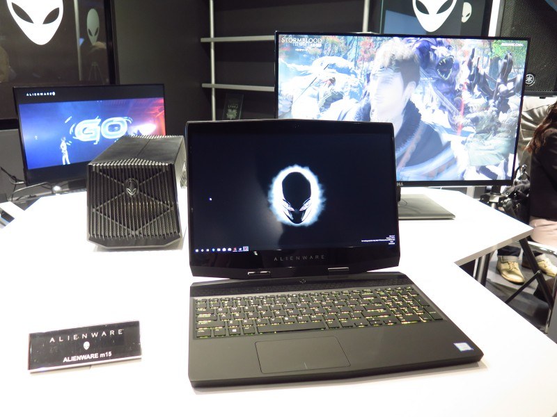 家庭内でデスクトップPCのように利用し、外出先へモバイルも可能