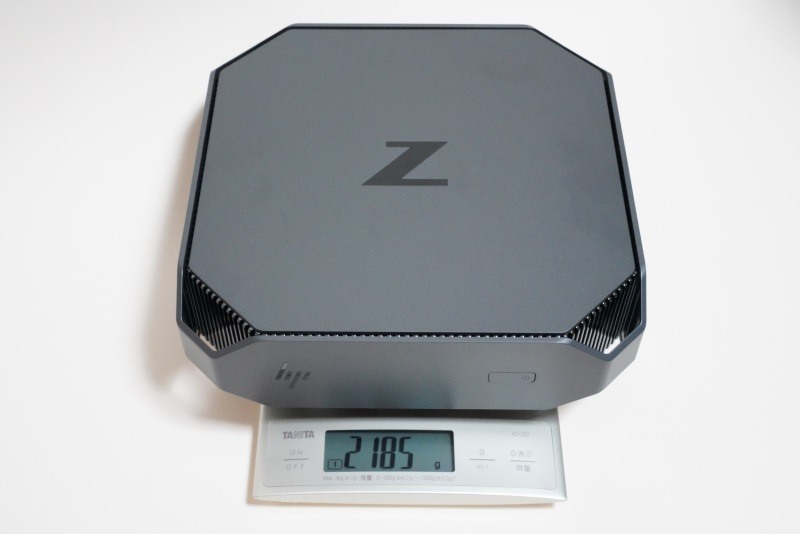 PC本体の実測重量は約2,185g