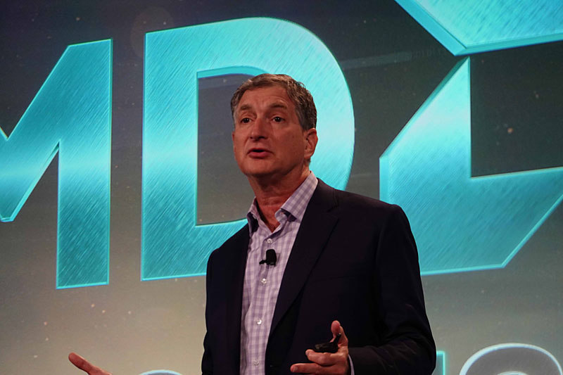 AMDのMark Papermaster氏(Chief Technology Officer and Senior Vice President Technology and Engineering)