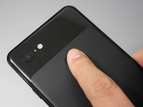 山口真弘の電子書籍タッチアンドトライ】Googleスマホ「Pixel 3 XL」で