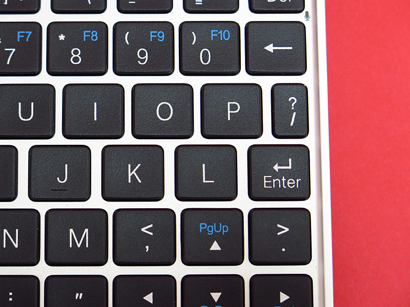 Enterキーの上は従来はDeleteだったが、/になった