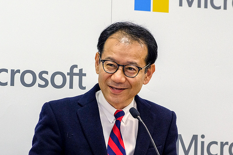 東京大学教授 兼 慶應義塾大学教授の鈴木寛氏