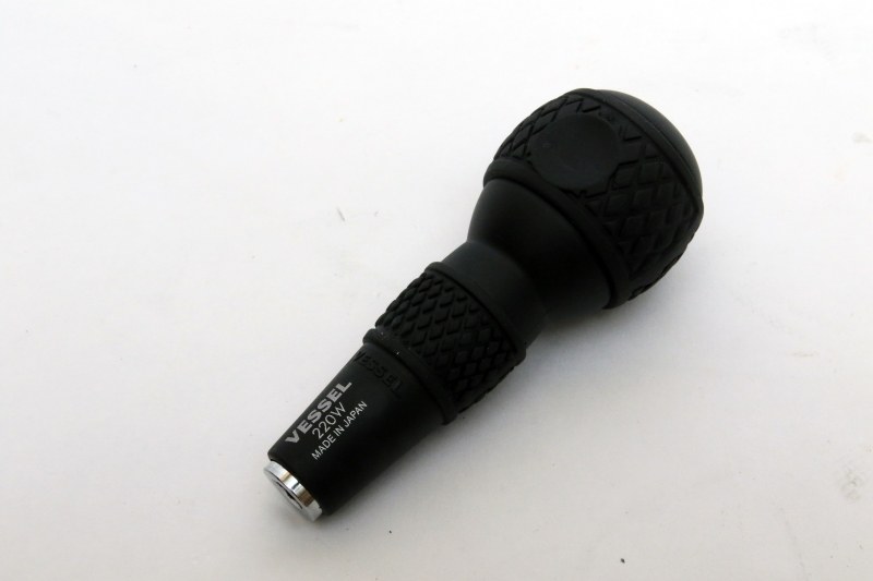 VESSELのボールグリップは、押し込む力をかけやすいのでおすすめ