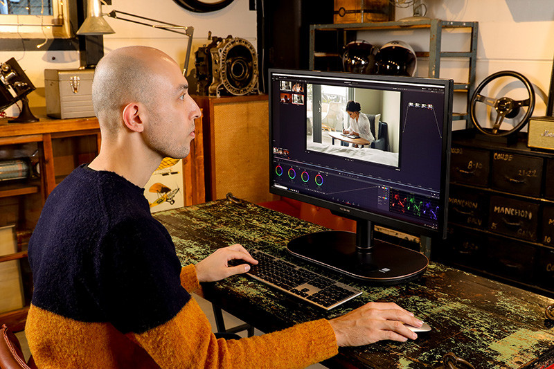 DaVinci Resolve 15で検証を行なった。なお、本製品はキーボード、マウスは別売