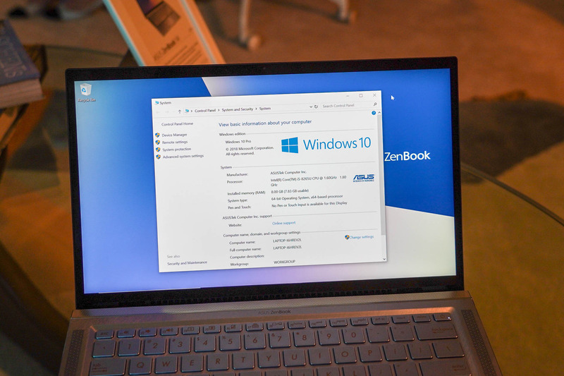 展示機はCore i5-8265Uを搭載していた