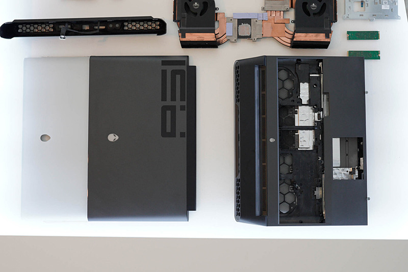 冷却系のパーツ。これでデスクトップPC向けCPUとGPUを冷却する