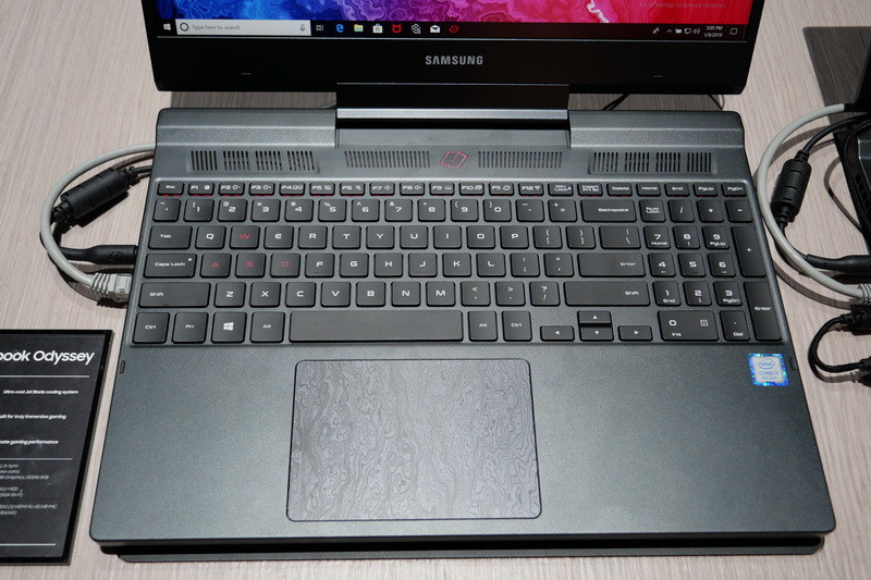 キーボードとポインティングデバイス