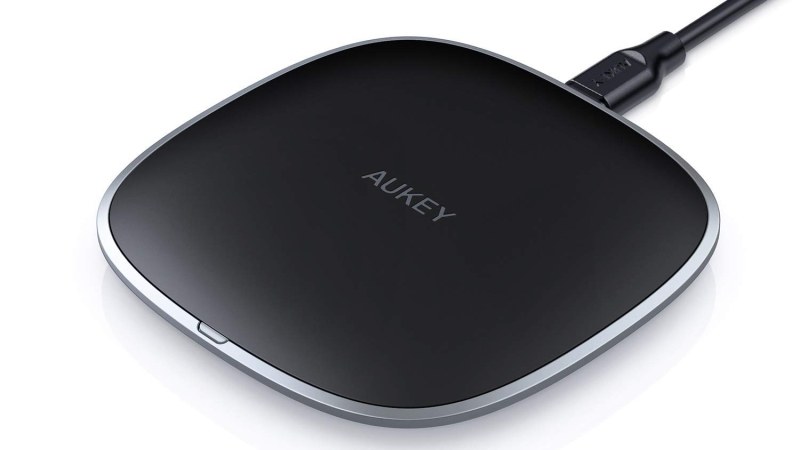 AUKEY LC-Q6