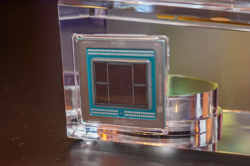 AMDが公開したRadeon VIIのダイ