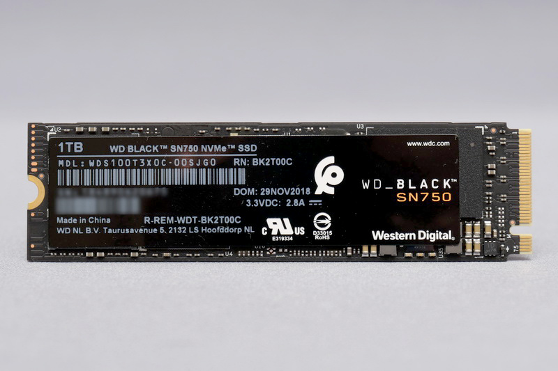 WD Black SN750は、従来モデル同様に独自コントローラとTLC仕様の64層3D NANDを採用する