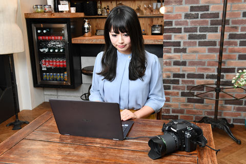 PR】【Creators Meet ASUS】第9回: 1.1kgの2in1でもLightroomが