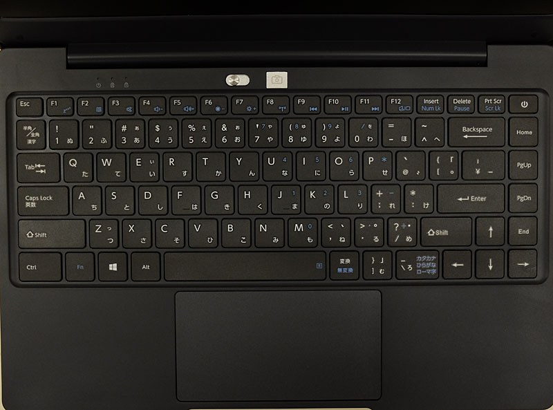 日本語配列だが、右側のキー配列がかなり変則的