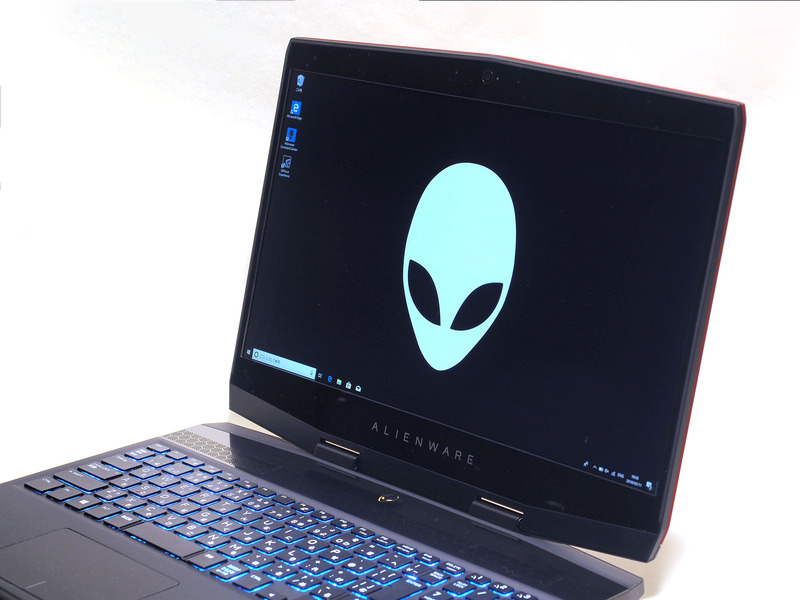 斜めから見ても色味の変化はほとんどない