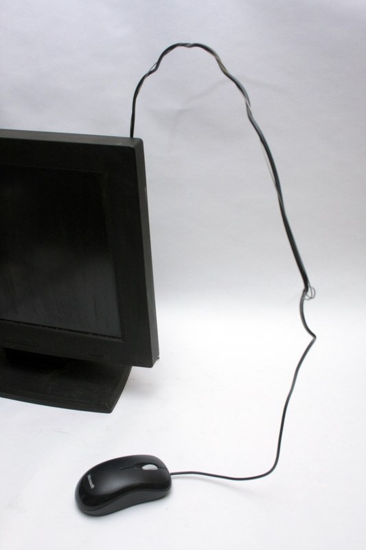 マウスと竿の先端の長さを調整。マウスをある程度動かして見て、引っかからない程度の余裕を持たせる