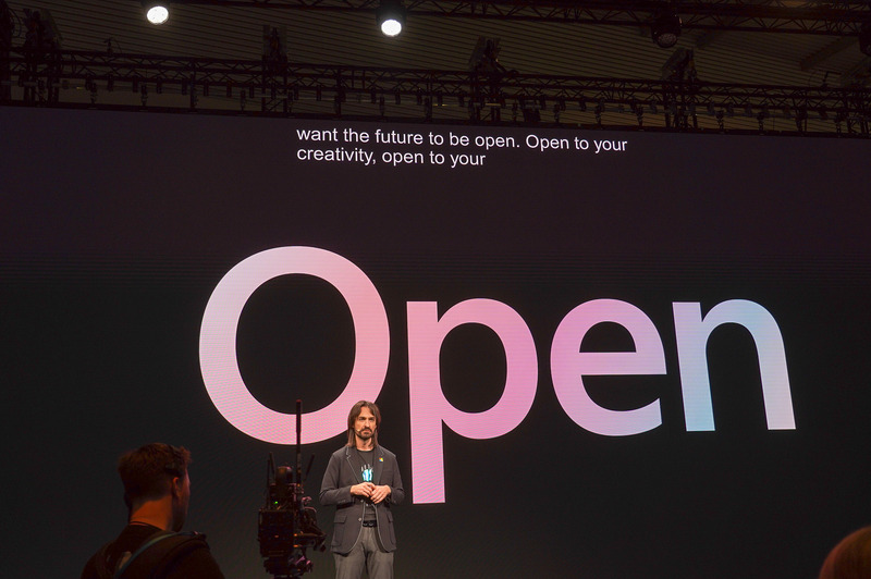 MRはオープンなプラットフォームを目指す